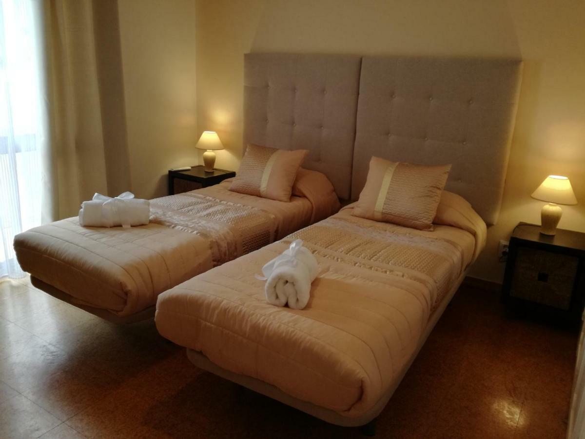 Sensations Guesthouse ラゴス エクステリア 写真
