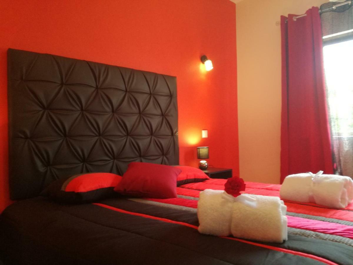 Sensations Guesthouse ラゴス エクステリア 写真