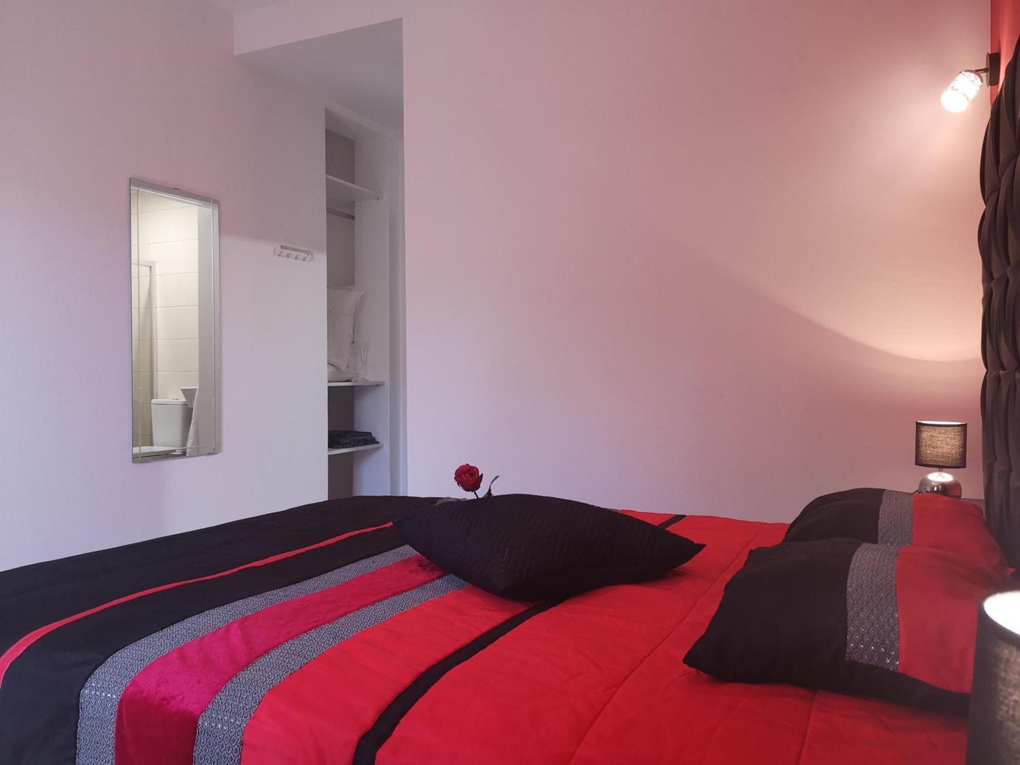 Sensations Guesthouse ラゴス エクステリア 写真
